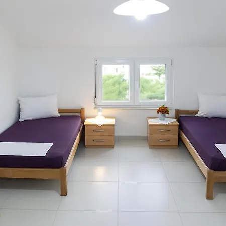 Apartments Slavica Trogir