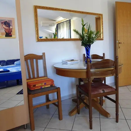 Slavica Apartament