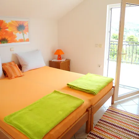 Slavica Apartamento Trogir