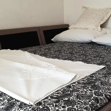 Slavica Apartamento Trogir