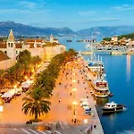 Apartments Slavica Trogir Apartment *